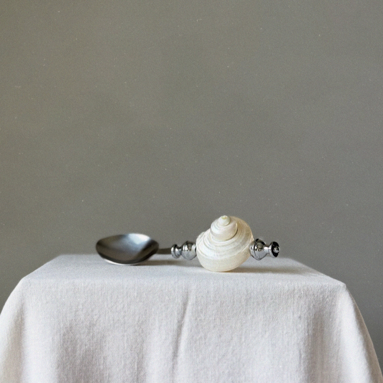 SELENA – Seashell Silver Cutlery Set of Three