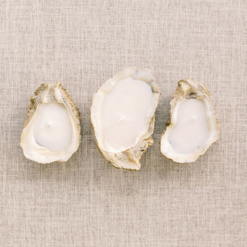 SOFIA – Oyster Shell Candle, Handgjutet - Set om Tre